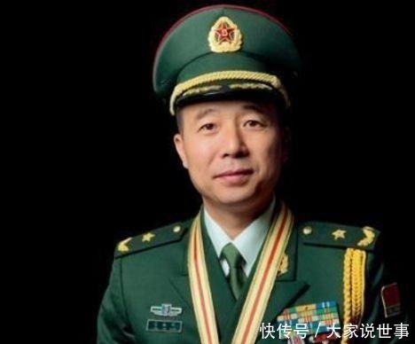 宇飞 “特级航天员”景海鹏:少将军衔副师级,3次上太空,现状如何?