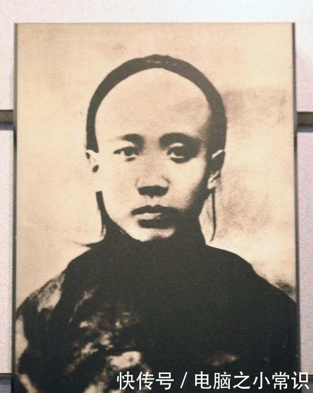 晚年郭沫若,更应同情而非嘲笑!临终前一句话,真正回归书生本色!