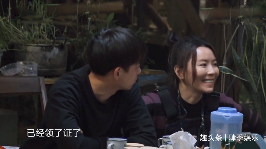 《向往的生活》一场闲聊,让观众吃了两个实锤恋情大瓜!