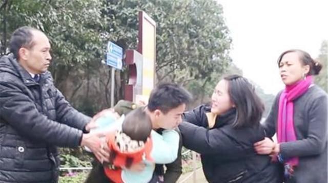 摇钱树|人贩子自述四类孩子是“摇钱树”,拐骗成功率也高,父母需警惕