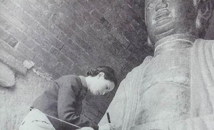 张照片|林徽因工作照:骑着毛驴寻觅佛光寺,梁思成自愿当车夫