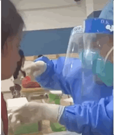 妈妈|为什么吼完孩子，孩子转眼就忘？不是他不记仇，而是