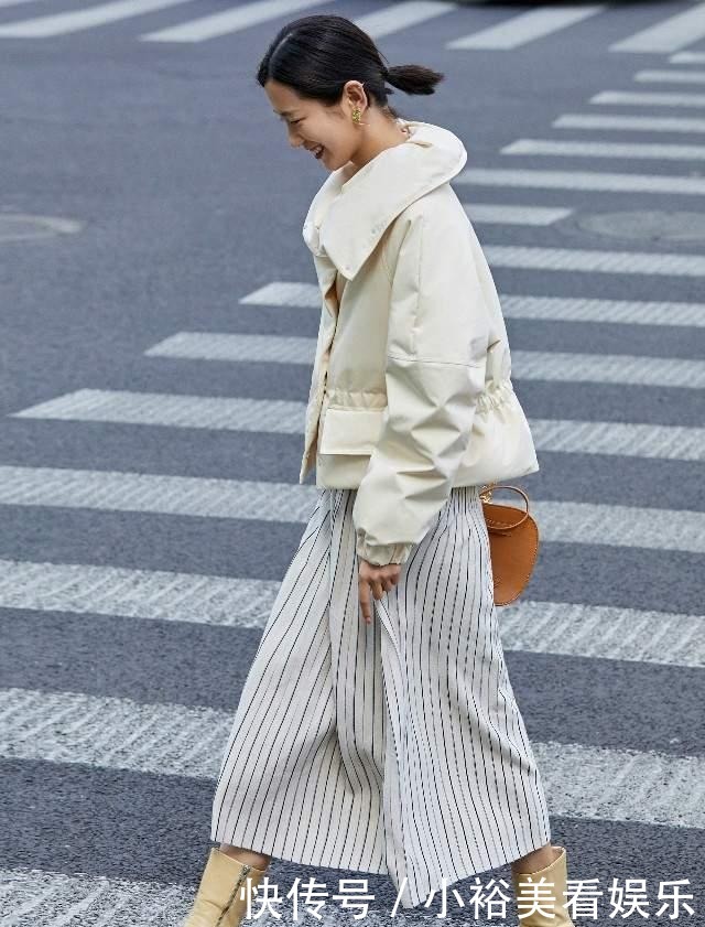 要注意|阔腿裤也该收一收了,最近流行“羽绒服+半身裙”,小个子也适合