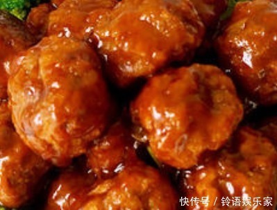 酸甜可口,外酥里嫩,小朋友都爱吃,美味无法抗拒,一盘不够吃