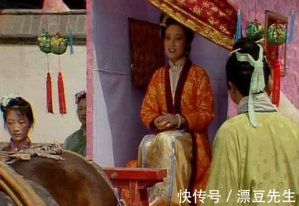 麝香$《红楼梦》中,过个端午节,贾府为何需要大量的冰片和麝香?