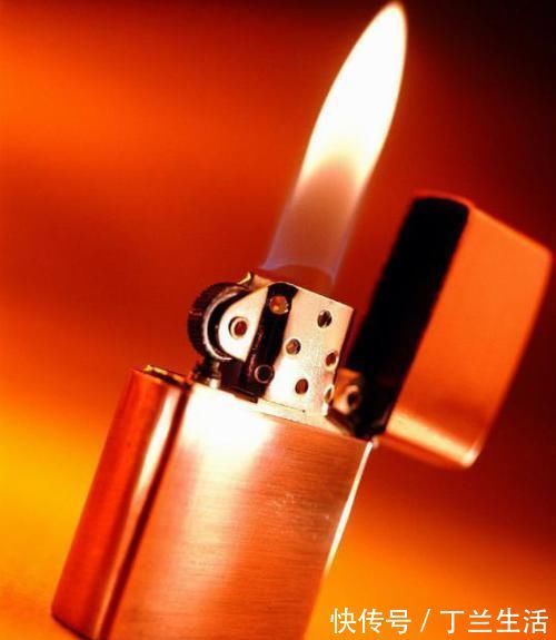 宝妈|4岁孩子误把502滴入眼睛,宝妈60秒反应救了孩子,医生:很高明