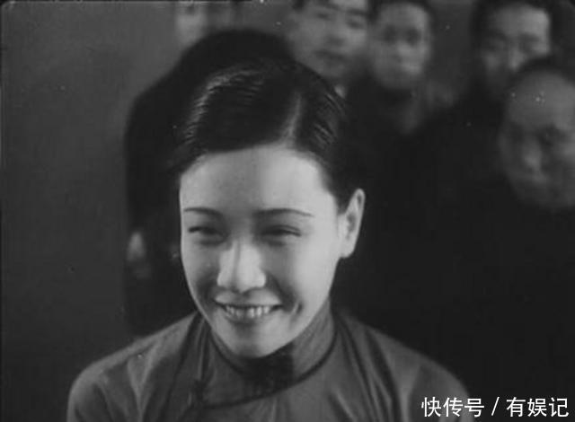 民国|民国风华绝代的女子,仅次于胡蝶的当红艺人,为何在25岁就离去