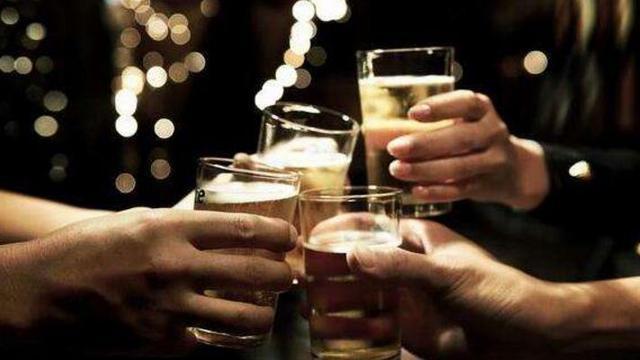 高血压患者|给高血压患者提个醒三个习惯不改,脑中风很可能“从天而降”