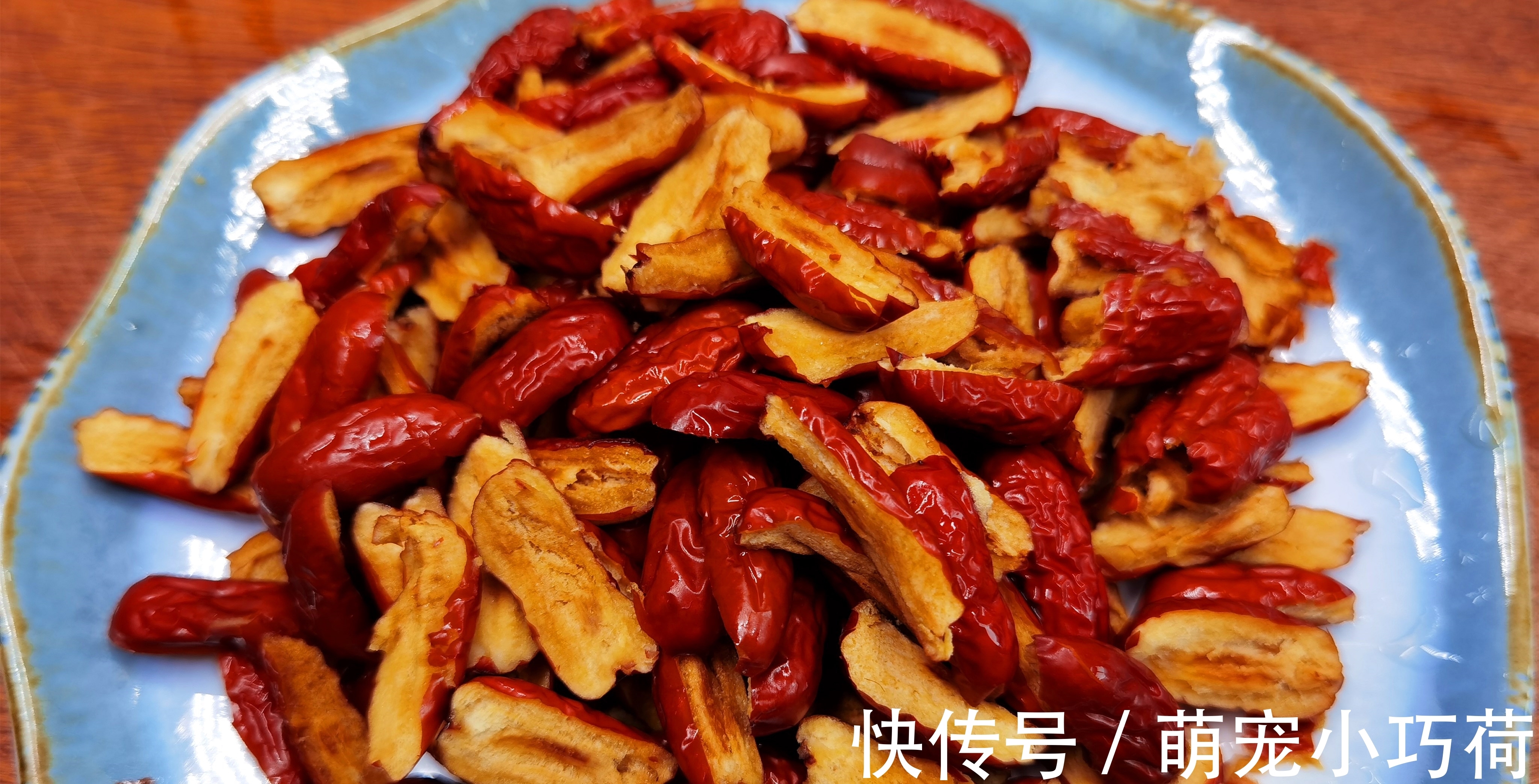 入秋后，最该吃此果，维C含量极高，女性要多吃，用它做面食真香