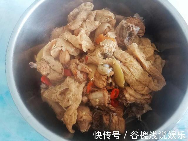 鸡肉|天冷了，就喜欢吃这一锅炖，不仅简单方便，吃起来美味又暖和