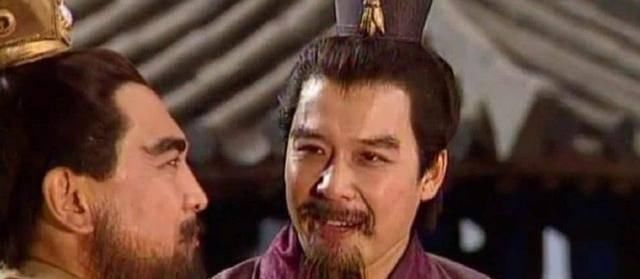 历史|吕布被杀前喊出6字遗言,曹操听后没有在意,最后曹操追悔莫及