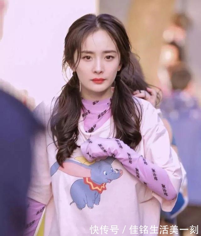 cr 适合亚洲女孩的韩式穿搭,早秋这么穿,洋气又时髦!