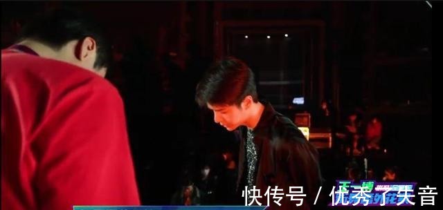 王一博|《街舞4》王一博節(jié)奏感太強(qiáng)，節(jié)目中熟練包扎讓粉絲心疼