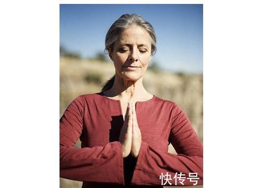 胰岛素|清晨绝不能吃四种食物,容易使血糖波动,如何控制高血糖呢