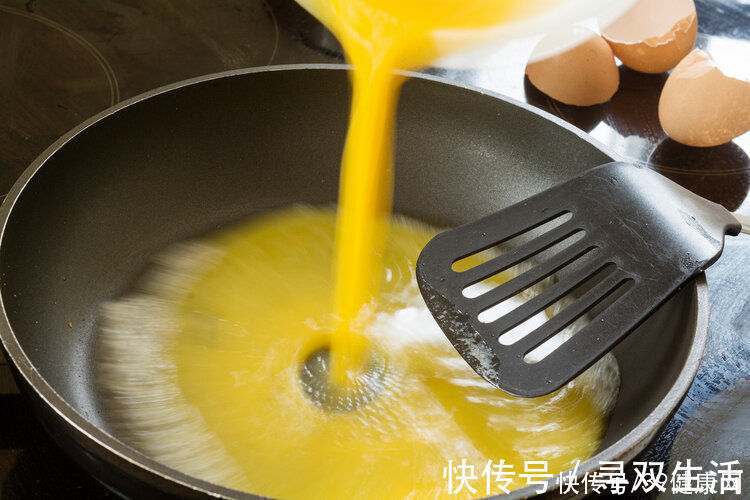 食用量|“每天一鸡蛋,增加糖尿病风险”,是真靠谱还是闹笑话?无需争议