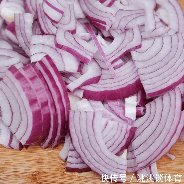 这些清洁“小妙招”,其实让你“事倍功半”,很多人还乐此不疲