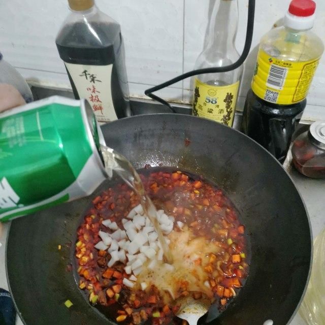 刀削面,香喷喷的,美味顺滑