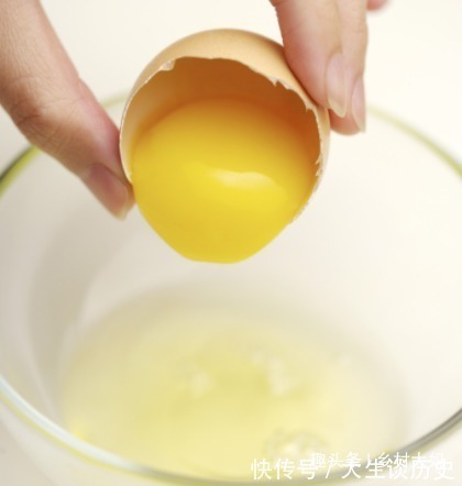 何首乌|鸡蛋和此物一起吃,半月后,头发黑了,睡眠倍儿棒,还滋阴补肾!