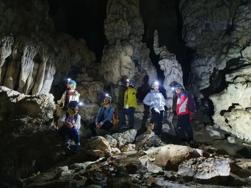 世上|世界第一!28个大坑,全世界极限运动大神一生最想去的地方!