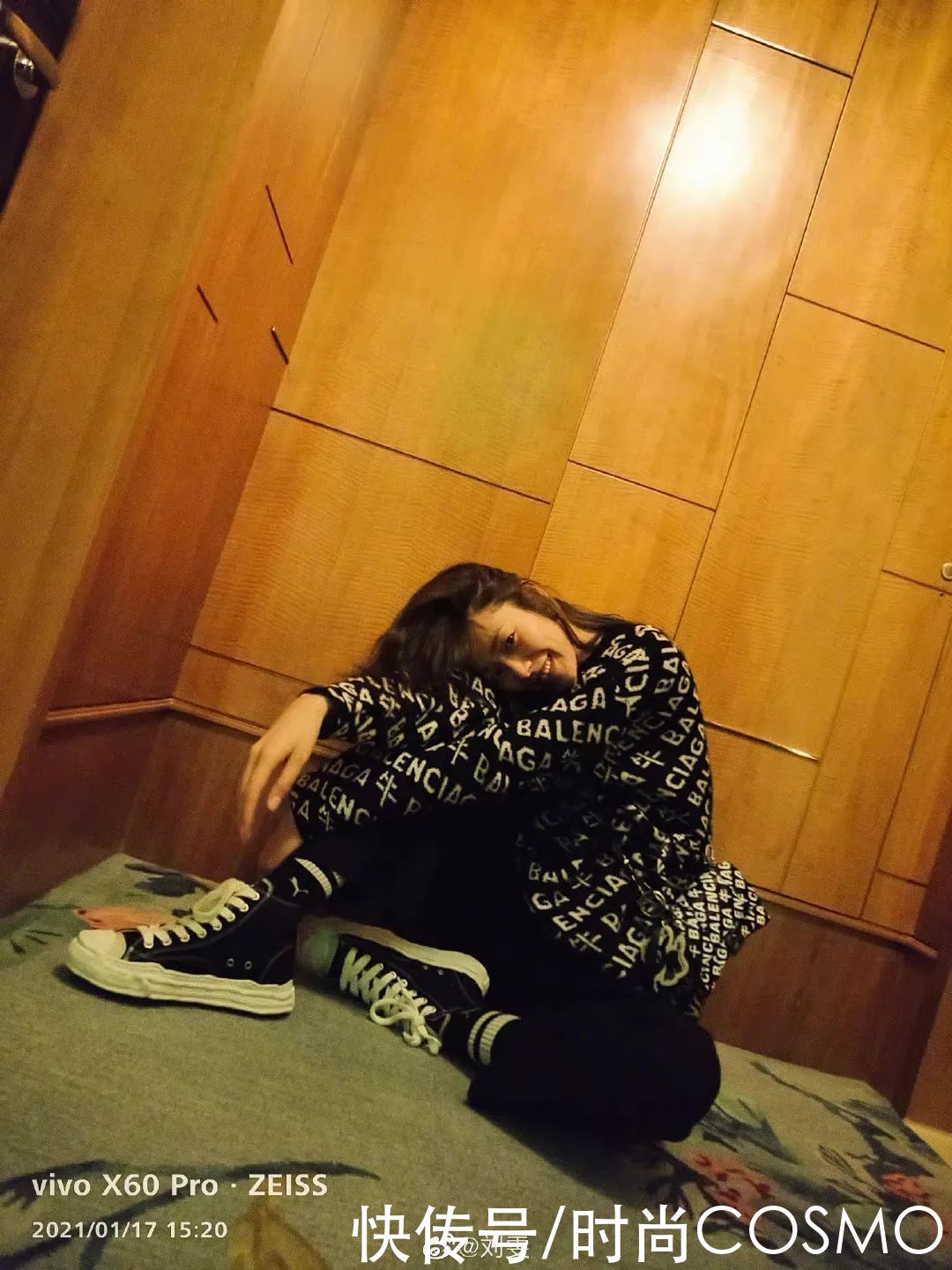 设计师刘雯再上线，这次实穿性5颗星|时髦办 |女生一定要知道的高级感香水，你懂的\＂,\＂i10\＂:\＂美人计