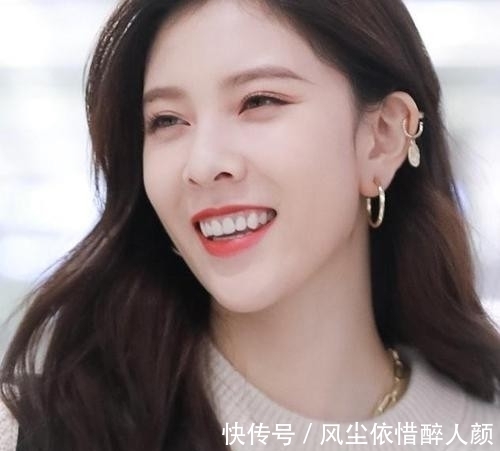 一年级|唱跳演戏均无果,除了前男友张一山,宋妍霏还有什么谈资?