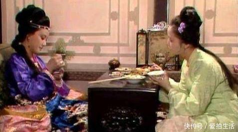 尤氏$除了平儿之外,凤姐还有一个知己,可惜一直被人忽略!