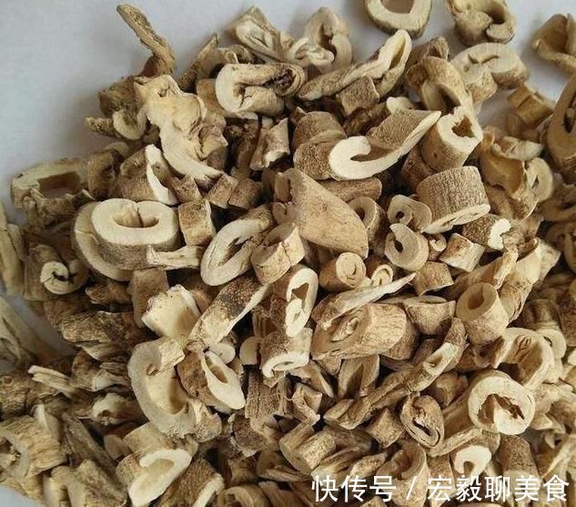 中药|中药白鲜皮的功效清热解毒,生肌止痒,养肝护肝,也要注意禁忌