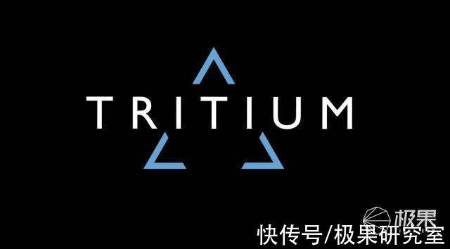 老外造人形机器人!表情生动堪比人类，微微一笑吓坏网友