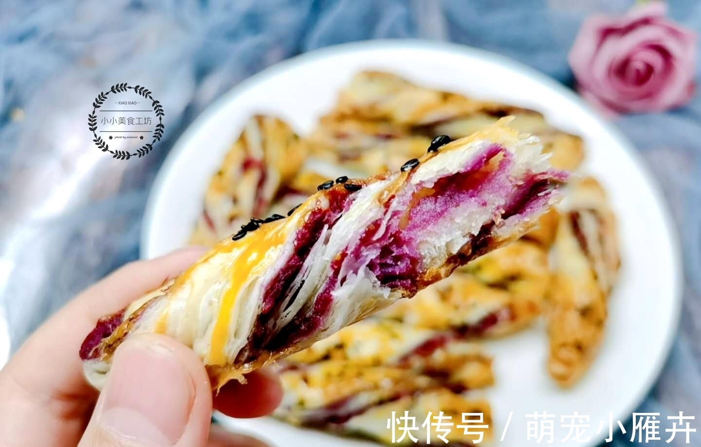 2个紫薯2张手抓饼,教你做美味紫薯卷,无水无油,香甜酥脆真好吃