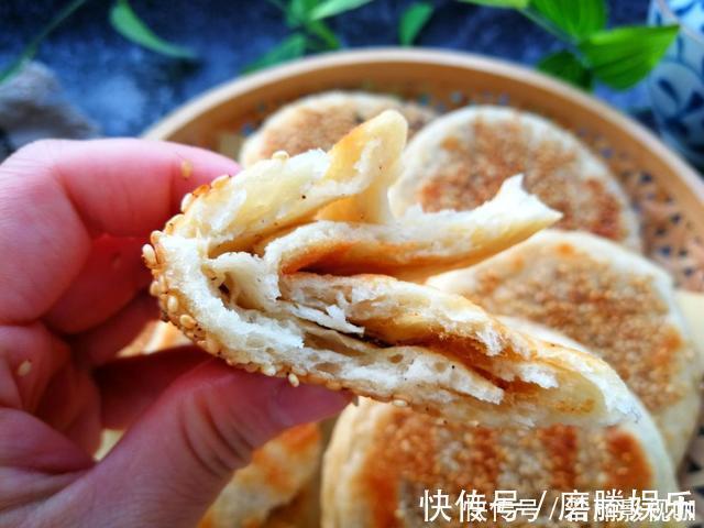 想吃|想吃烧饼不用买,没有烤箱也能做,煎一煎凉了也不发硬