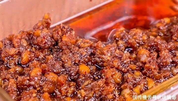 自从学会黄豆这种吃法,我家每年做5斤,酱香扑鼻,做一次能吃1年