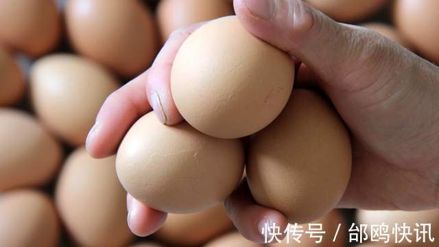 保存鸡蛋放冰箱是不对的,分享2个方法,3个月照样新鲜不变坏