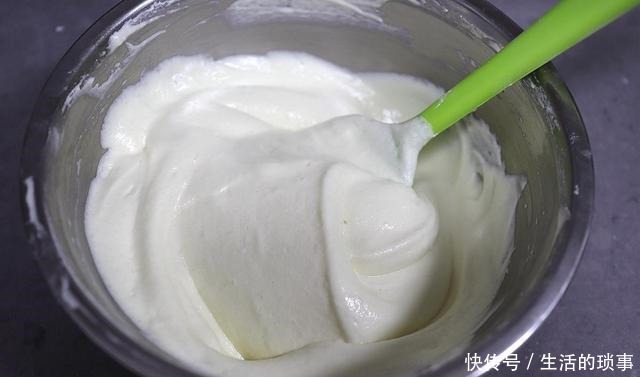 不用烤箱不用电饭煲,随便一口锅,蛋糕蒸出来,无油少糖不上火