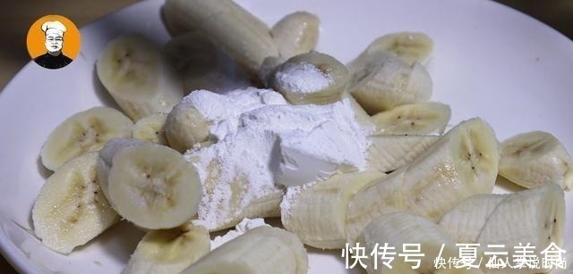 炒糖色是用水还是用油,很多人都搞错了,难怪炒出来又苦又发黑!