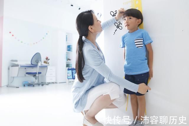 零食|孩子身高一直长不高,父母带孩子检查后,才知道“元凶”竟是它