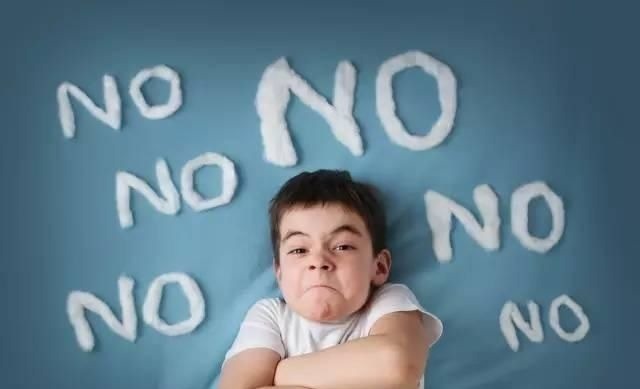 家长|14岁男孩停止发育,儿科:长也是1.6米左右,家长为无知买单