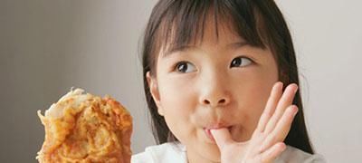 胆固醇|孩子“铅中毒”导致智力停止发育,这些东西你却还在给孩子吃