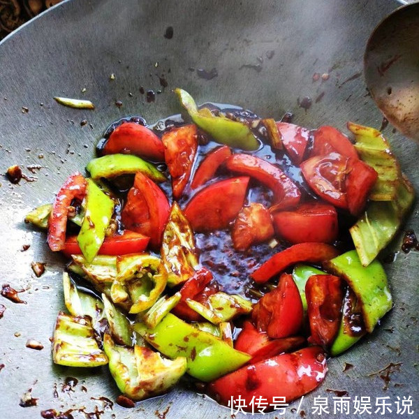 味道|大厨教你做酱烧茄子,味道鲜美,酱香浓郁,比红烧肉还要好吃很多