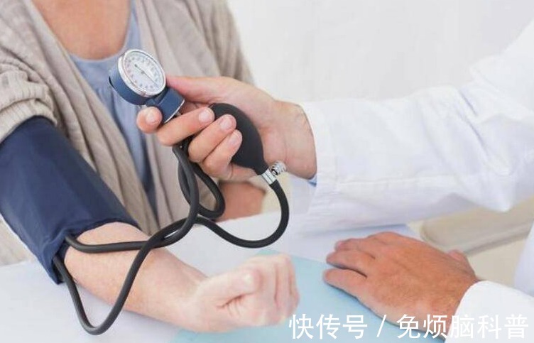 慢性病|高血压患者注意了，警惕这4种危害，生活四坚持，才能更健康长寿