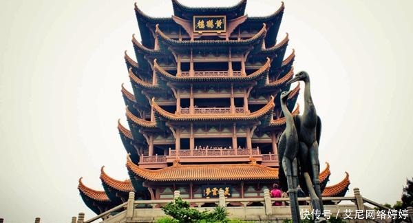 滕王阁|很遗憾,你可能花钱看了个“假古迹”!