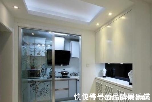 业主|新房入住咬舌自尽17处装的烧钱不说、无半点用处赔钱败家玩意