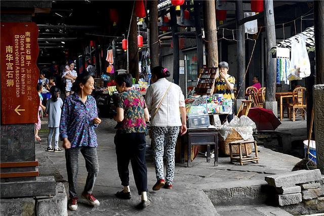 中国|中国“最神秘”古镇至今过着清朝的生活，被誉为中国的诺亚方舟