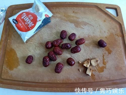 糯米粉|最近迷上1个新早餐，滚一滚，蒸一蒸，软糯香甜又简单，我吃了6个