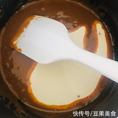 吃一次就上瘾的焦糖杏仁咸奶油蛋糕卷