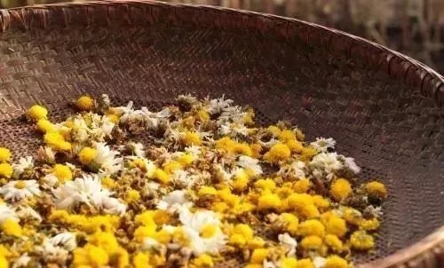 百合梨米粥|会喝粥的人最长寿！秋季喝粥加点它，延年益寿、效果翻倍！