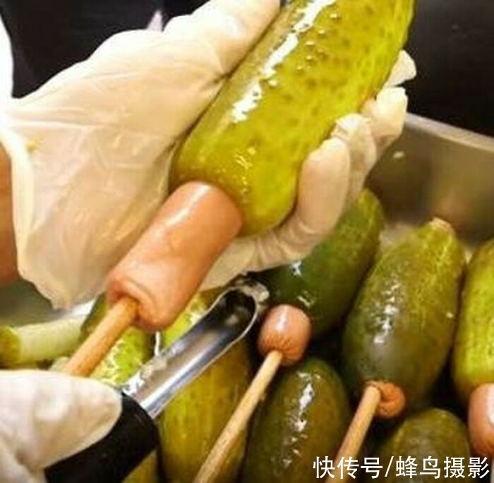 黑暗料理|35个活久未见的西餐，黄瓜中间塞着香肠，美国鸡蛋灌饼跟谁学的
