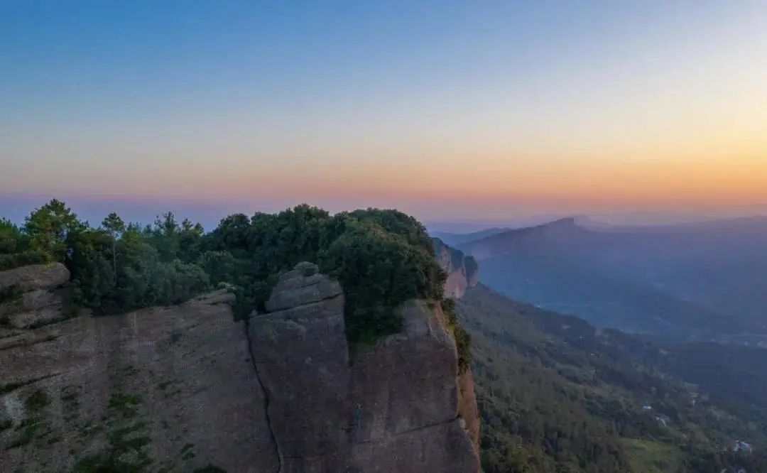  五大|秋日登高正当时，广元五大爬山好去处，赏景锻炼两不误