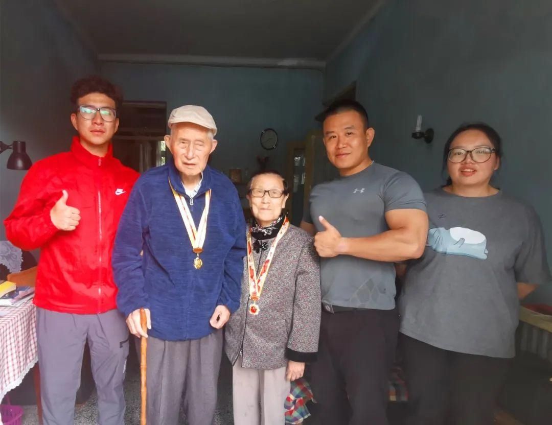 女战士|十八军女战士何蜀江的青春岁月……