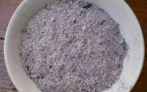 别发愁，养花不会施肥啦，用这3样有机肥，好用又不烧根