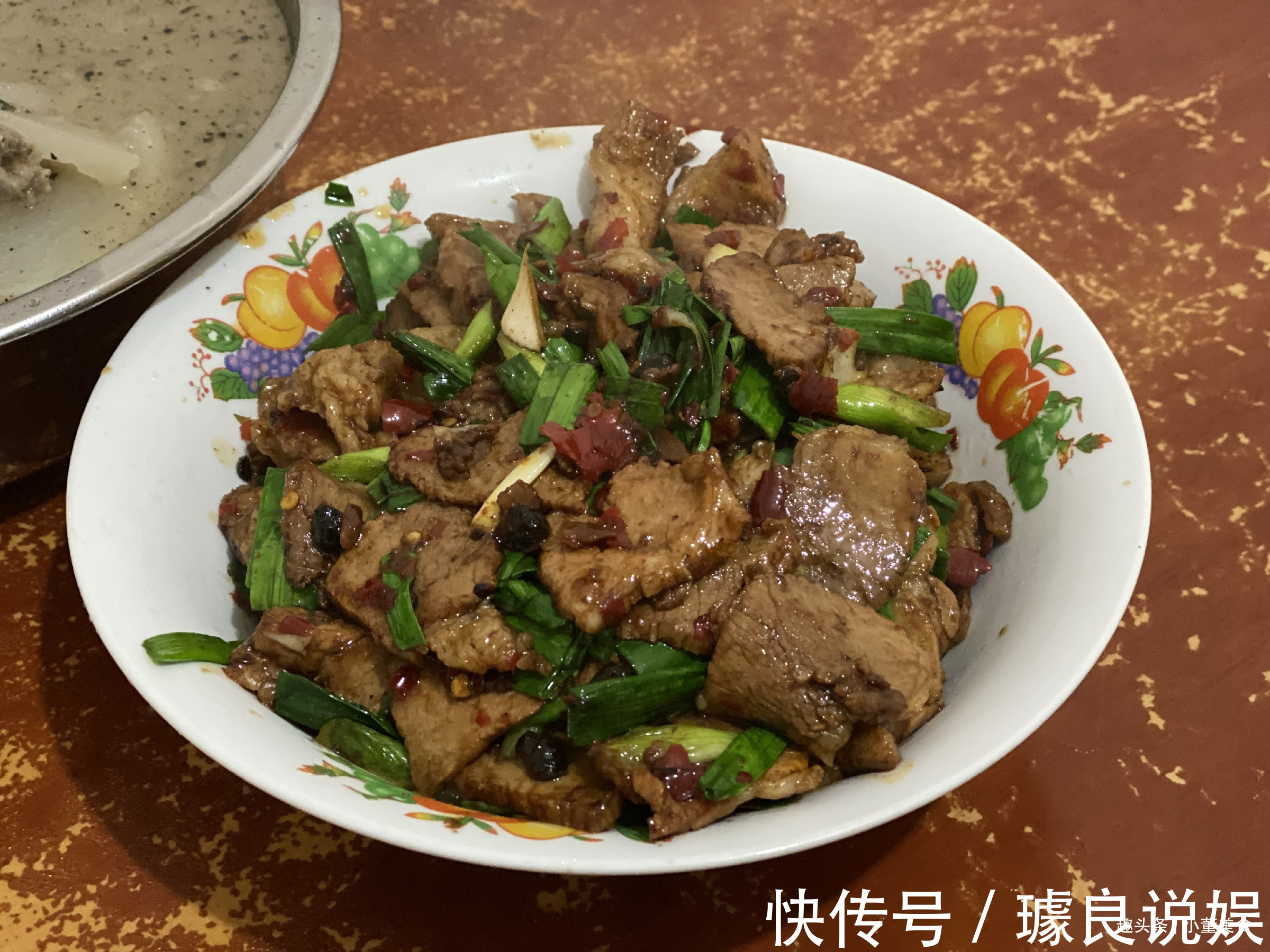 青菜类|不管炒什么菜，记住2个窍门，出锅不比饭店差，鲜香好吃不油腻